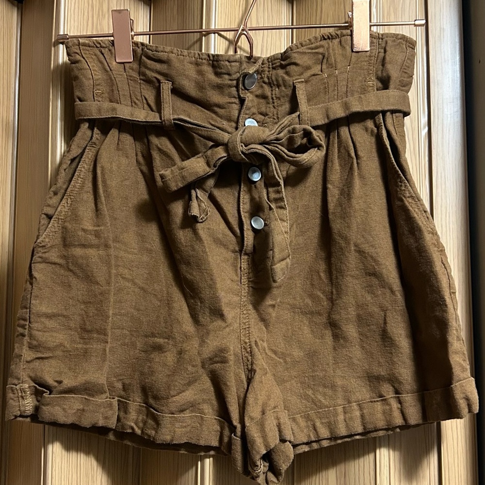 Zara High-Waist Paperbag Tie-Belt Shorts in Brown